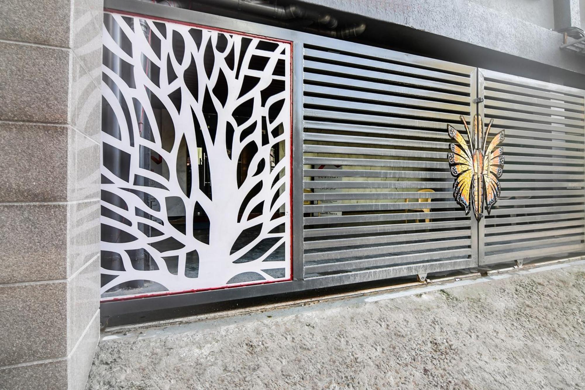 Super Townhouse Oak Sayhallo Ecstasy Bhubaneswar Exterior photo